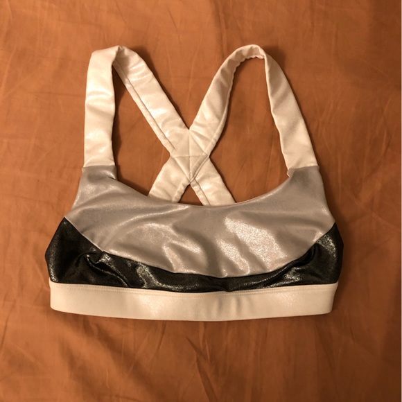 Y2K Two Piece, Sports Bra & Legging Vintage Style Metallic Rave Workout Gym Set - Picture 1 of 7